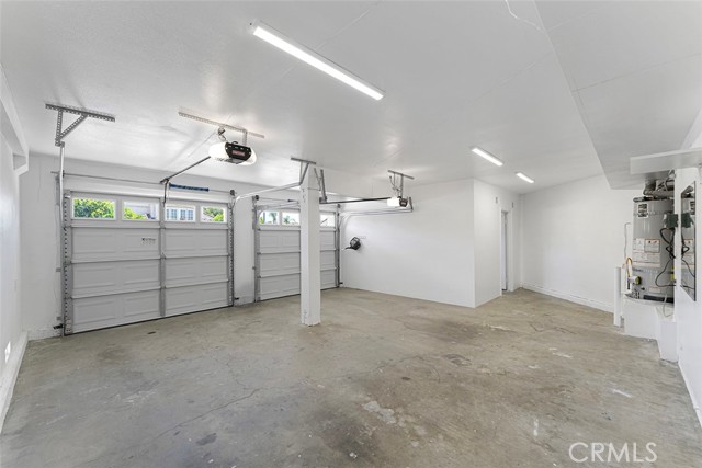13381 Presidio Place, Tustin CA: https://media.crmls.org/medias/7fe6cbf4-4f8c-4d7a-af3c-176fbd54f88d.jpg