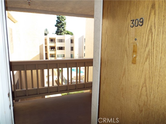 Detail Gallery Image 1 of 1 For 301 N Ford Ave #309,  Fullerton,  CA 92832 - 1 Beds | 1 Baths