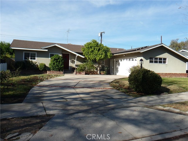 Detail Gallery Image 1 of 24 For 8133 Farralone Ave, Canoga Park,  CA 91304 - 3 Beds | 2 Baths