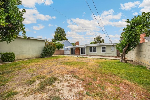 14239 Cullen Street, Whittier CA: https://media.crmls.org/medias/7fe8c3f5-0d81-435d-8827-ea0277bce680.jpg