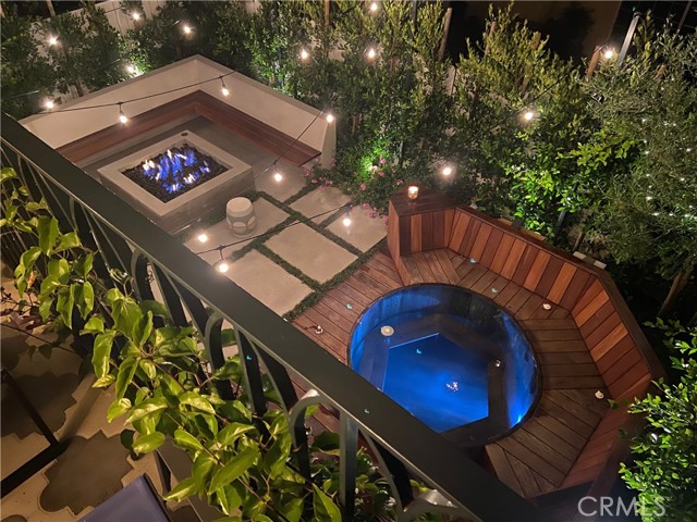 Detail Gallery Image 8 of 49 For 520 2nd St, Manhattan Beach,  CA 90266 - 4 Beds | 3 Baths