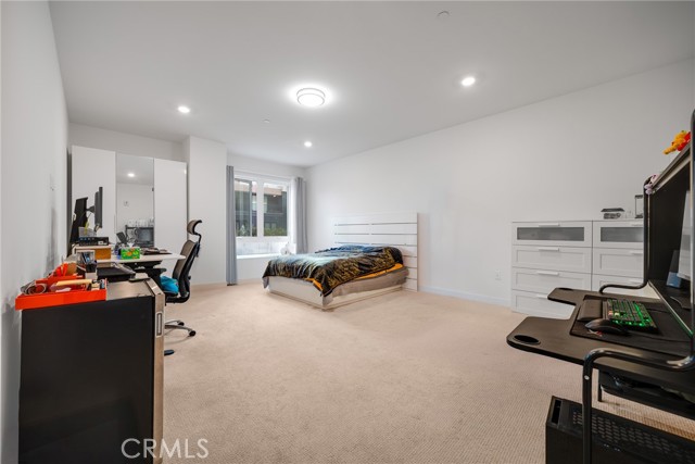 Detail Gallery Image 10 of 21 For 1310 Rivington, Irvine,  CA 92612 - 2 Beds | 2/1 Baths