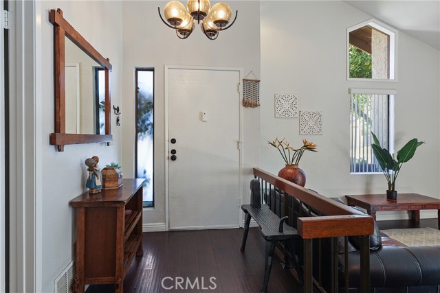 Detail Gallery Image 5 of 52 For 1184 E Meadow Wood Dr, Covina,  CA 91724 - 3 Beds | 2 Baths