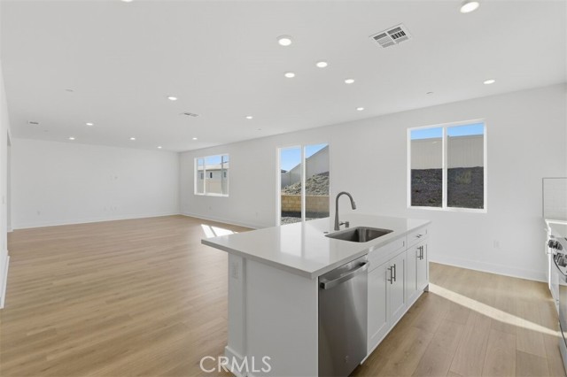 Detail Gallery Image 4 of 23 For 34609 Clementine St, French Valley,  CA 92596 - 4 Beds | 3 Baths