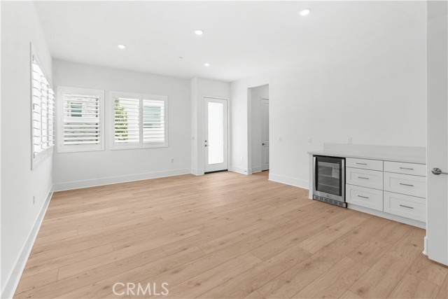240 Sora, Irvine CA: https://media.crmls.org/medias/7fed54eb-fcf7-4653-bbad-a20b1d7acd80.jpg