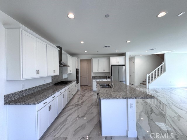 Detail Gallery Image 24 of 69 For 25061 River Peak Dr, Menifee,  CA 92586 - 5 Beds | 3 Baths