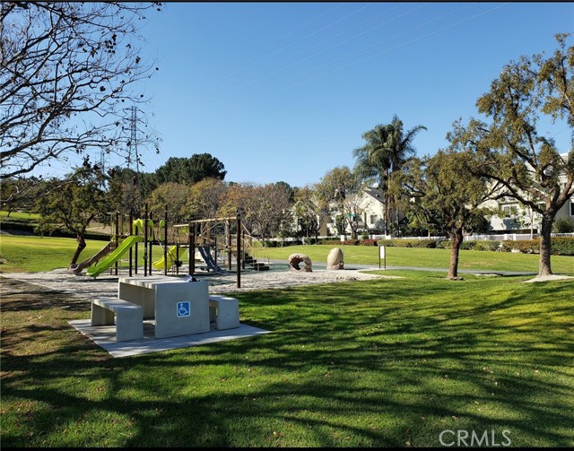 87 Montara Drive, Aliso Viejo CA: https://media.crmls.org/medias/7fee0e5d-9b2e-4751-bfcd-d23971eed2de.jpg