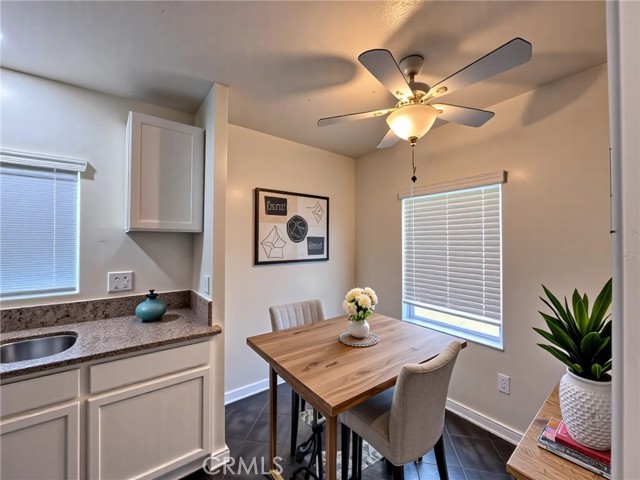 3850 2nd Street, Riverside CA: https://media.crmls.org/medias/7fee252e-994f-485a-909b-9ea15f35a0f1.jpg