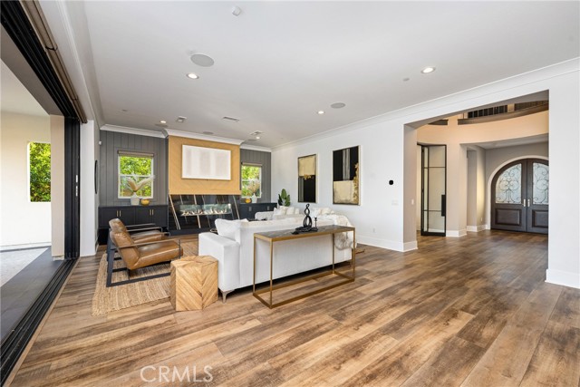 20436 W Liverpool Way, Porter Ranch CA: https://media.crmls.org/medias/7fee6fd1-aa0b-4eb4-a64d-07889237d689.jpg