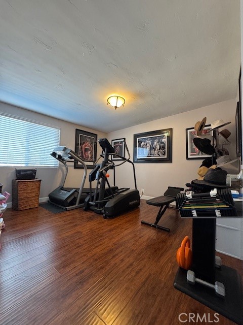 Detail Gallery Image 17 of 28 For 9471 Grackle Ave, Fountain Valley,  CA 92708 - 4 Beds | 2/1 Baths