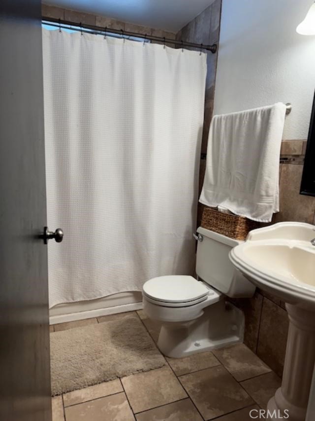 https://media.crmls.org/medias/7fef66ea-968d-4ca9-bdeb-10199dcc455a.jpg?preset=X-Large