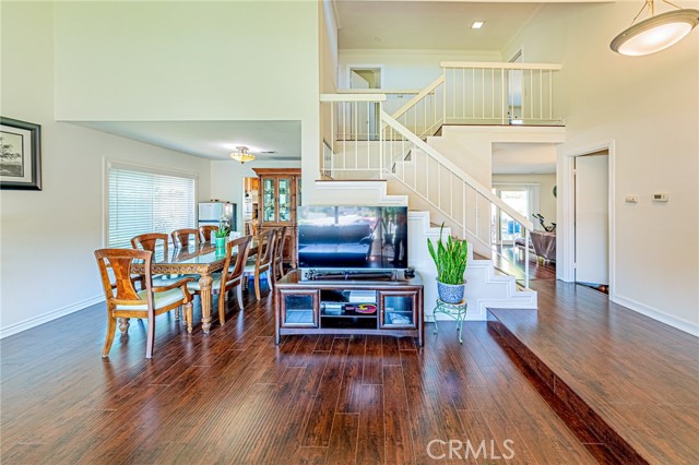 49 Stagecoach Drive, Phillips Ranch CA: https://media.crmls.org/medias/7ff00ba2-0285-4aca-9a8f-4eaa4ab9107f.jpg