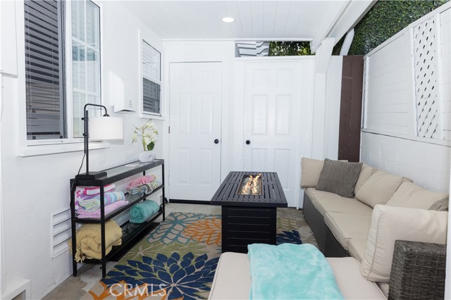 Detail Gallery Image 16 of 19 For 464 Bent St #C,  Laguna Beach,  CA 92651 - 1 Beds | 1 Baths