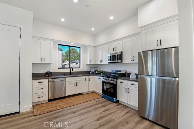 13457 Bradley Avenue, Sylmar CA: https://media.crmls.org/medias/7ff0f7c3-a4d5-40d4-9b2d-c26dc95ff25e.jpg