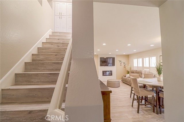 Detail Gallery Image 9 of 30 For 2965 Greenbriar Dr, Ontario,  CA 91761 - 5 Beds | 3 Baths