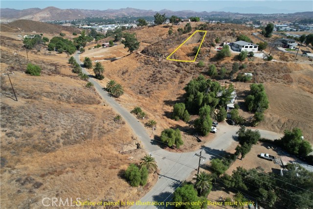 Detail Gallery Image 3 of 9 For 3 Hill Ave, Lake Elsinore,  CA 92530 - – Beds | – Baths