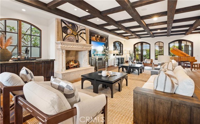 Image 9 of 54 For 445 Isabella Ter