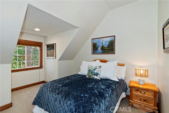 Detail Gallery Image 38 of 53 For 28637 Shenandoah, Lake Arrowhead,  CA 92352 - 4 Beds | 2/1 Baths