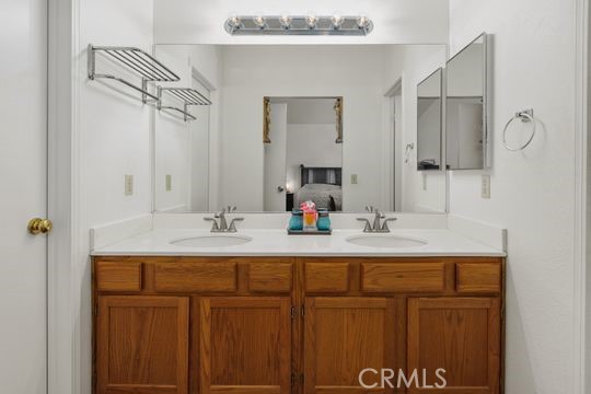 43025 Corte Salamanca, Temecula CA: https://media.crmls.org/medias/7ff43317-60ce-4151-8ed3-ae1542192ccc.jpg