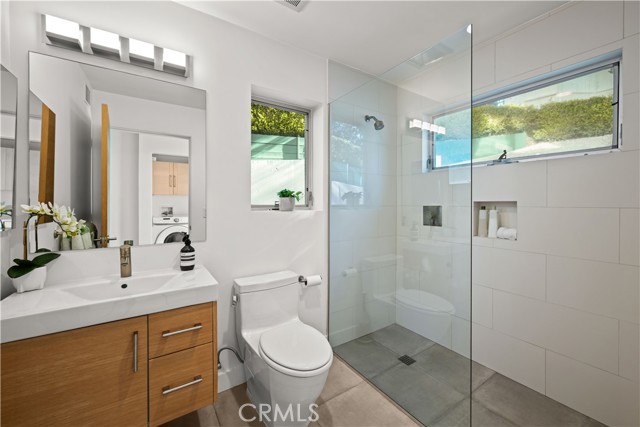 3631 Sunswept Drive, Studio City CA: https://media.crmls.org/medias/7ff463da-8ea6-4cf6-92f2-d5c1de99cc70.jpg