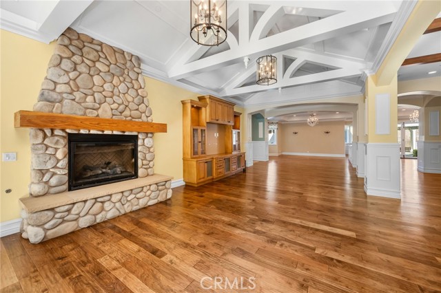 Detail Gallery Image 14 of 66 For 1450 N Nicky Way, Orange,  CA 92689 - 5 Beds | 5/2 Baths