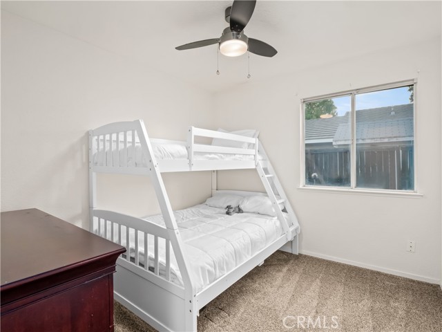Detail Gallery Image 18 of 29 For 2725 Beverly Ave, Clovis,  CA 93611 - 3 Beds | 2 Baths