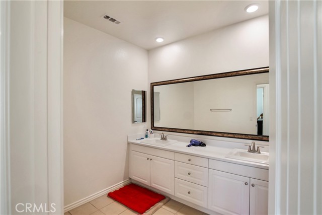Detail Gallery Image 36 of 62 For 13122 Capricornio St, Riverside,  CA 92503 - 7 Beds | 4/1 Baths