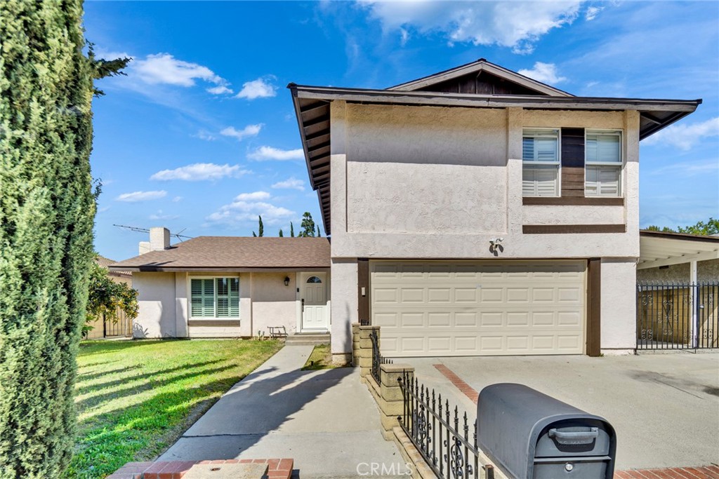 1943 Arcdale Avenue