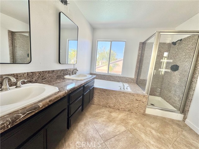 39355 Calistoga Drive, Murrieta CA: https://media.crmls.org/medias/7ff75cd0-5084-4bdd-9fd3-d20826f1622e.jpg