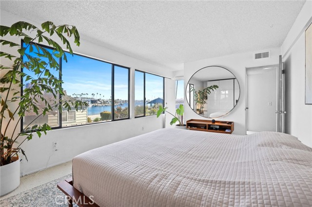 Detail Gallery Image 16 of 57 For 64 59th Pl, Long Beach,  CA 90803 - 4 Beds | 5 Baths