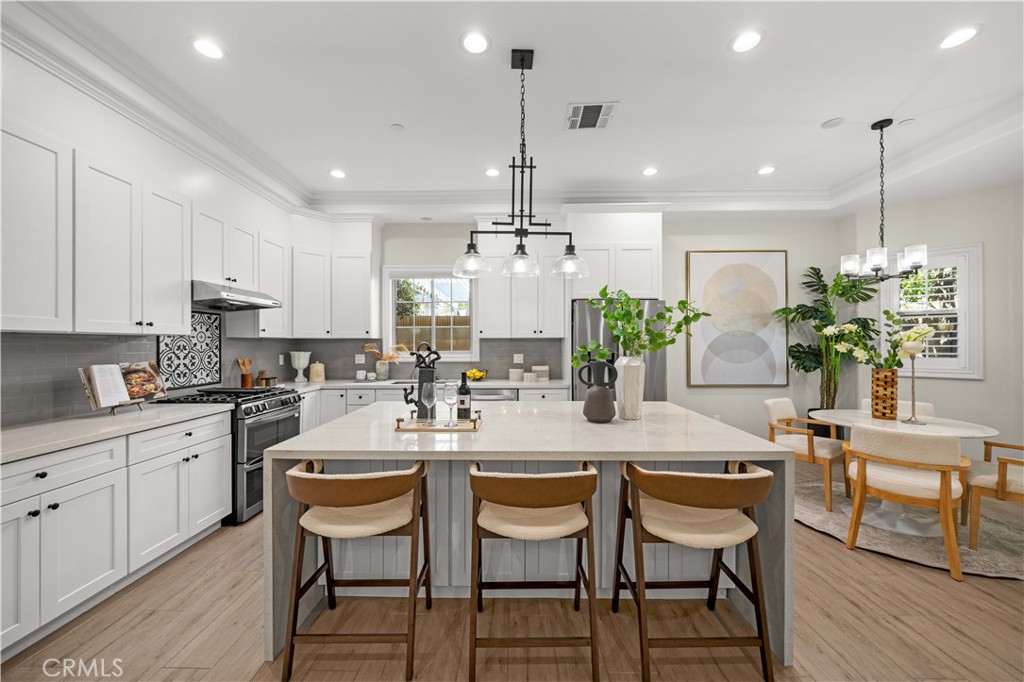 MLS #OC25239686 image #11