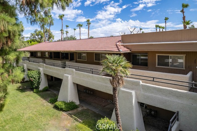 Detail Gallery Image 13 of 17 For 2875 N Los Felices Rd #211,  Palm Springs,  CA 92262 - 1 Beds | 1 Baths