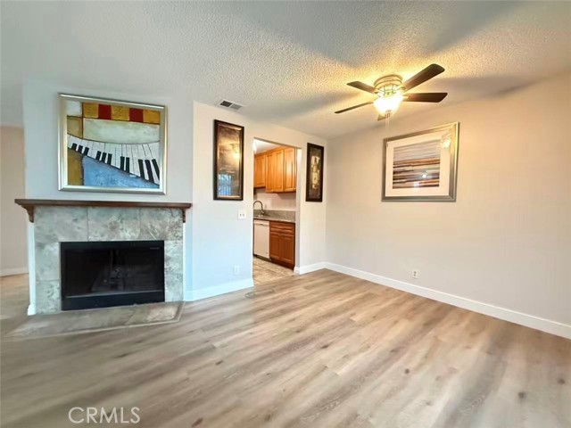 Detail Gallery Image 6 of 27 For 1230 S Cypress, Ontario,  CA 91762 - 3 Beds | 2/1 Baths