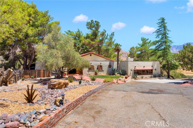 6375 Arrowhead Lake Road, Hesperia CA: https://media.crmls.org/medias/7ffa759a-ec04-45e7-af76-861d69319fd6.jpg