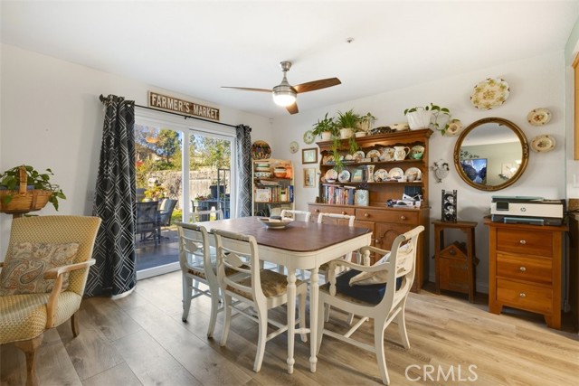 1611 Burnside Avenue photo 4