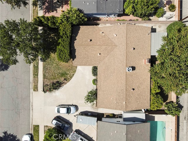8834 Gerald Avenue, North Hills CA: https://media.crmls.org/medias/7ffba944-68ed-4b26-bc54-1f82449469f3.jpg