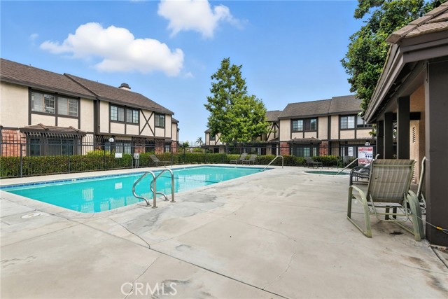 Detail Gallery Image 21 of 23 For 14846 Brownstone Ln, Westminster,  CA 92683 - 3 Beds | 2/1 Baths