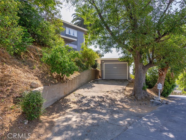 Detail Gallery Image 44 of 61 For 3761 Aguilar St, Los Angeles,  CA 90065 - 4 Beds | 2 Baths