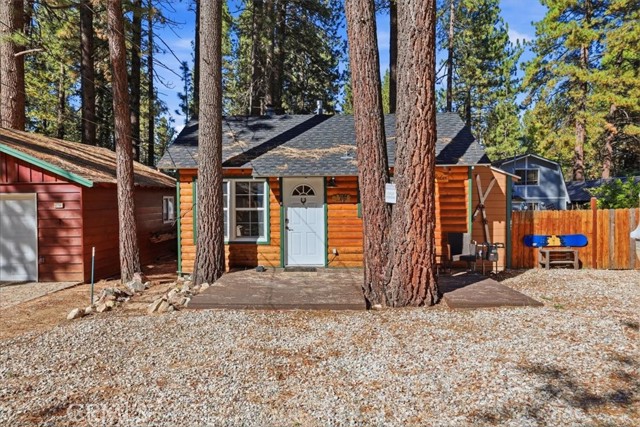 42770 Cedar, Big Bear Lake, CA 92315