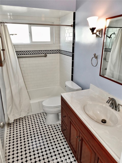 Detail Gallery Image 8 of 14 For 5140 E Atherton #39,  Long Beach,  CA 90815 - 1 Beds | 1 Baths