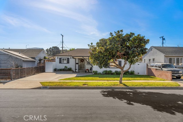 Detail Gallery Image 2 of 26 For 1258 W 187th St, Gardena,  CA 90248 - 2 Beds | 1/1 Baths