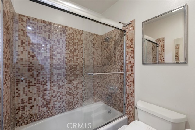 Detail Gallery Image 14 of 23 For 968 Larrabee St #215,  West Hollywood,  CA 90069 - 1 Beds | 1 Baths