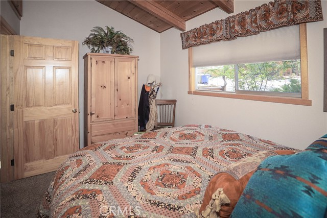 Detail Gallery Image 12 of 34 For 41490 Comstock Ln, Big Bear Lake,  CA 92315 - 3 Beds | 2 Baths