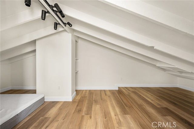 Detail Gallery Image 38 of 42 For 17110 Bluewater Ln, Huntington Beach,  CA 92649 - 1 Beds | 1/1 Baths