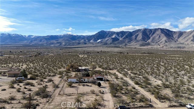 Detail Gallery Image 11 of 30 For 30389 Sutter Rd, Lucerne Valley,  CA 92356 - 3 Beds | 2 Baths