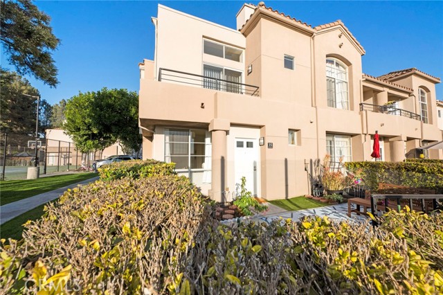 Detail Gallery Image 34 of 52 For 35 Tradewinds, Aliso Viejo,  CA 92656 - 3 Beds | 2/1 Baths