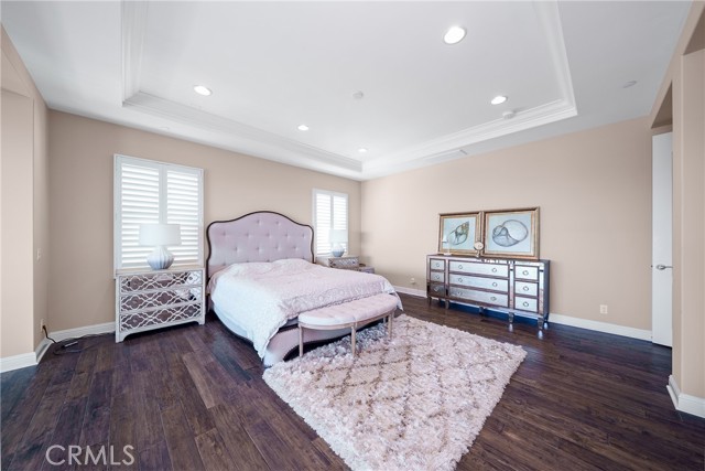 17 Calliope, Lake Forest CA: https://media.crmls.org/medias/80018269-7448-4398-8042-81b0b9b03c76.jpg