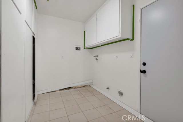 Detail Gallery Image 32 of 53 For 3953 Bon Homme Rd, Calabasas,  CA 91302 - 4 Beds | 3 Baths