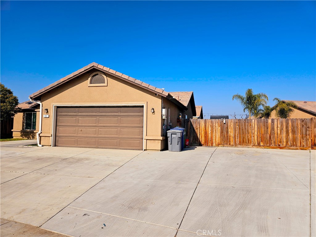 8001D479 1125 4C34 842E F2749Fa9643B 301 Moonstone Beach Court, Delano, Ca 93215 &Lt;Span Style='BackgroundColor:transparent;Padding:0Px;'&Gt; &Lt;Small&Gt; &Lt;I&Gt; &Lt;/I&Gt; &Lt;/Small&Gt;&Lt;/Span&Gt;