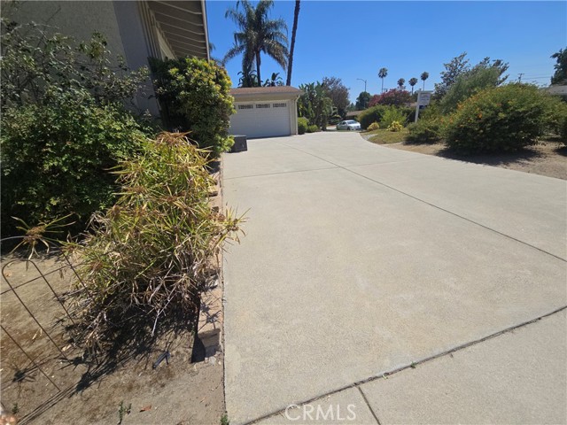 Detail Gallery Image 17 of 18 For 8450 Limerick Ave, Winnetka,  CA 91306 - 4 Beds | 2 Baths